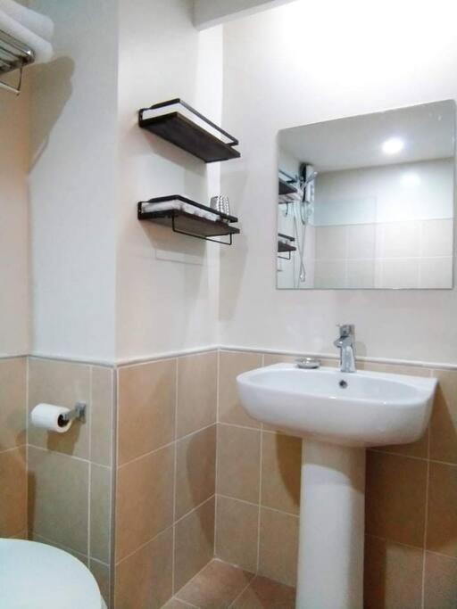 Persimmon Studios - Studio Unit- 16Th Floor - 1641 Cebu Stadt Exterior foto